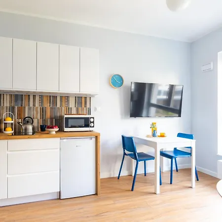 Aleja Krakowska Superapart Modern Apartamento *